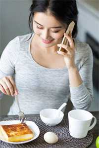 不闻旧人长与短(江虞沈季泽)爽文