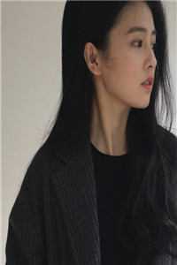 父亲葬礼当天，老婆和男秘在月子中心合体直播(苏软晴程妄)推荐