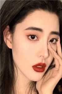 恋爱脑帝王求轻宠！娇娇宫女受不住(慕清辞盛元烨)精彩