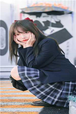 闪婚！大佬你的背景好强大(贺岁安苏拉尼)文章
